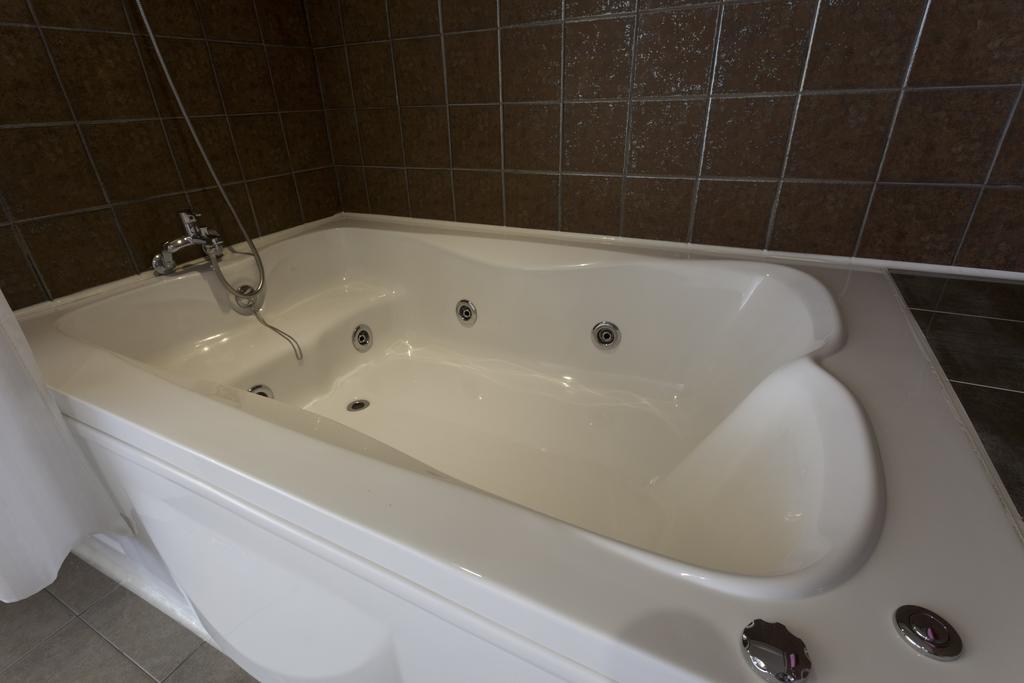 J-Top Hotel Siheung Стая снимка